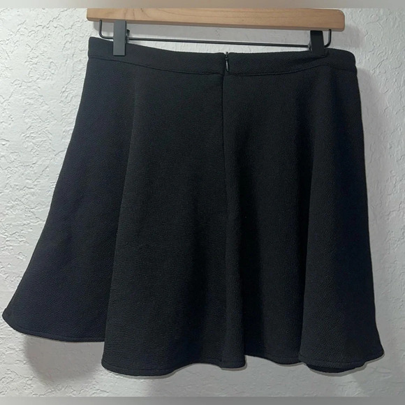 Shein Frenchy Textured Flare Skirt - Picture 5 of 8